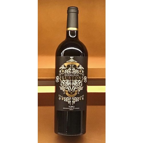 Wine HERMANOS LURTON TORO 2017 Wine HERMANOS LURTON TORO 2017