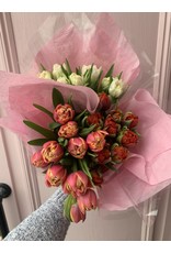 Junebug Valentine's Day Tulip Bunch in Assorted Colors