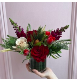 Junebug Holiday Centerpiece Flower Arranging Class - December 16th