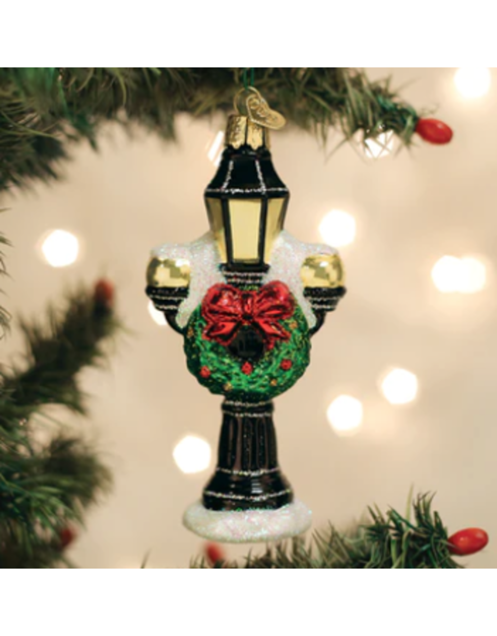 Christmas Lamp Post Ornament