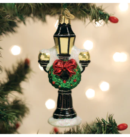 Christmas Lamp Post Ornament