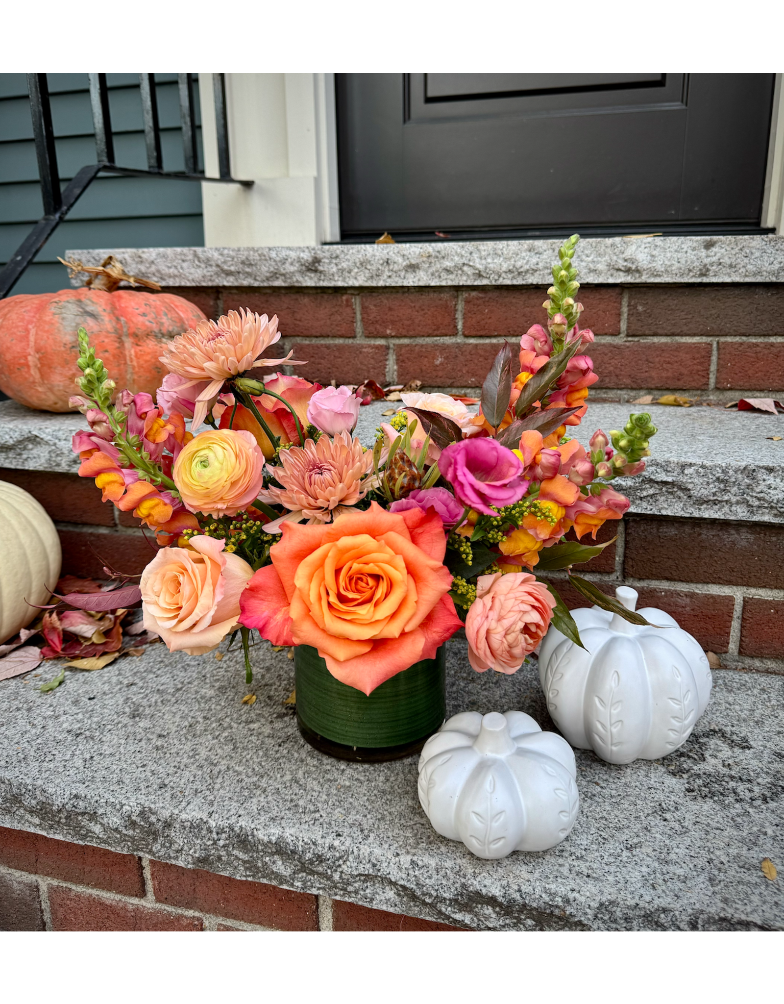 Junebug Classic Thanksgiving Arrangement