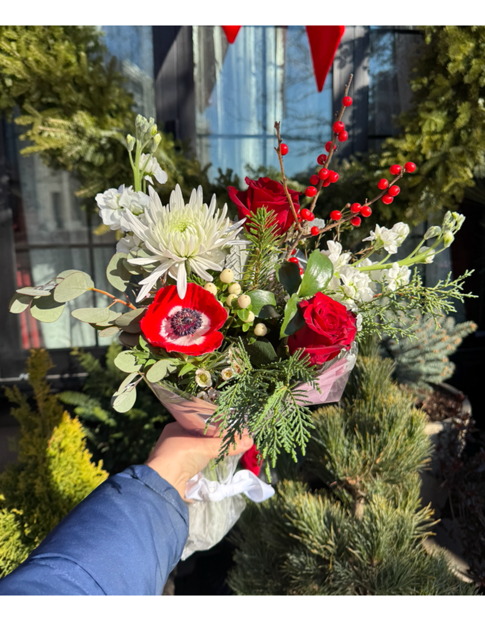 Junebug Signature Holiday Bouquet