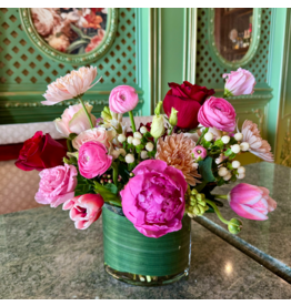 Junebug Luxe Valentine's Day Arrangement