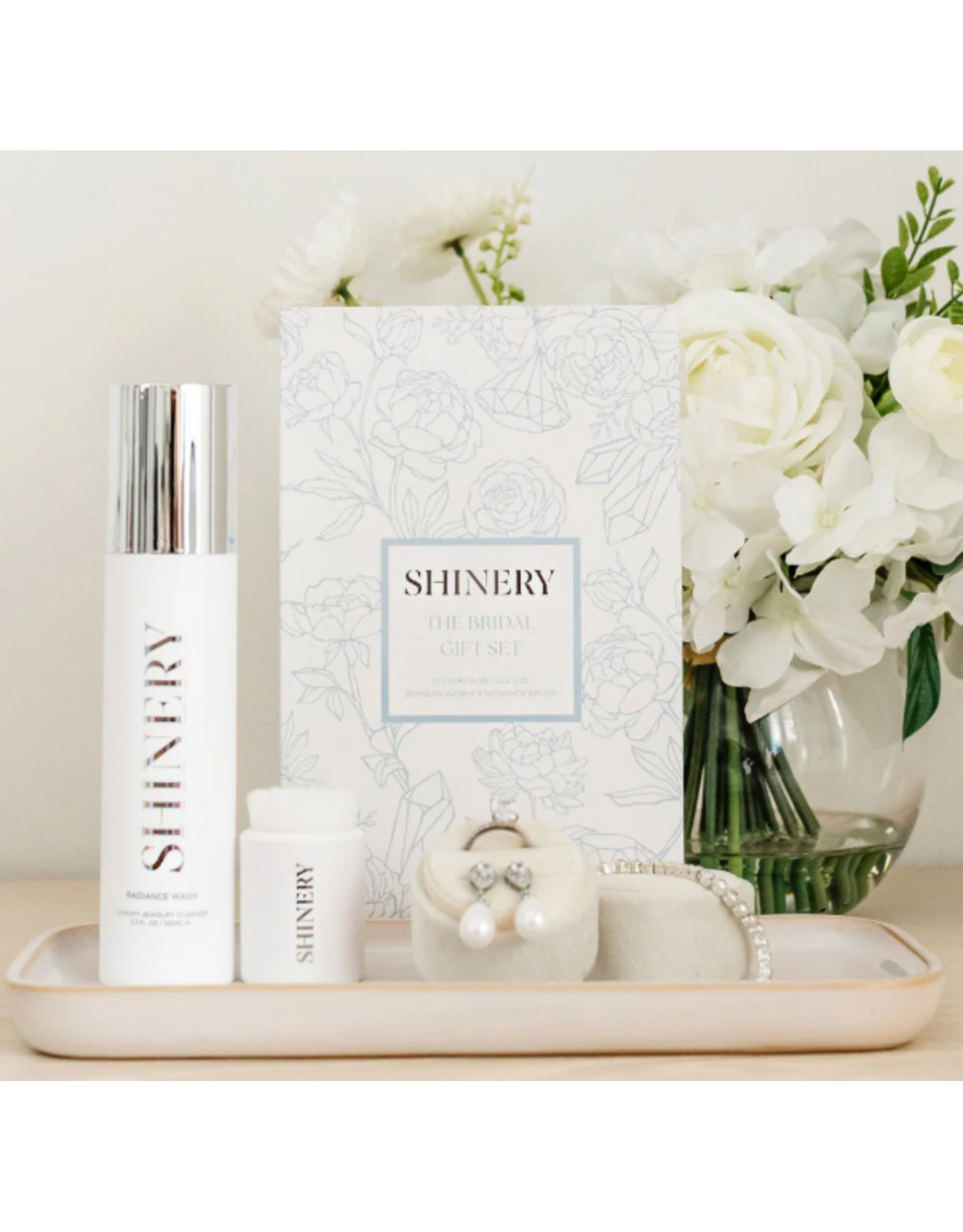Shinery Bridal Gift Set by The Shinery