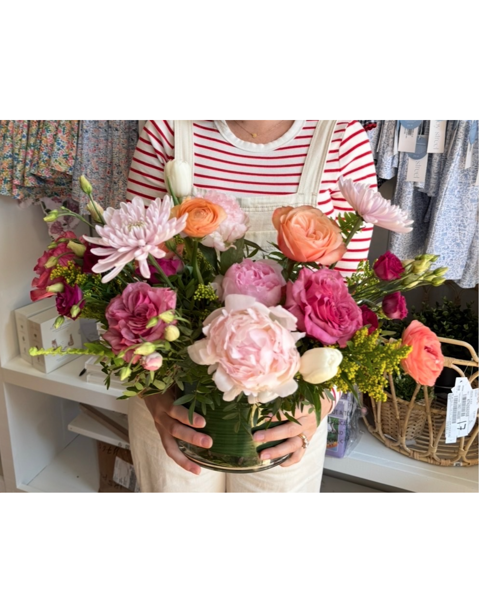 Junebug Mother's Day Floral Workshop - May 14th