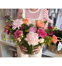 Junebug Mother's Day Floral Workshop - May 14th