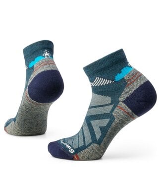 Smartwool Women's Hike Light Cushion Clear Canyon Pattern Ankle Socks