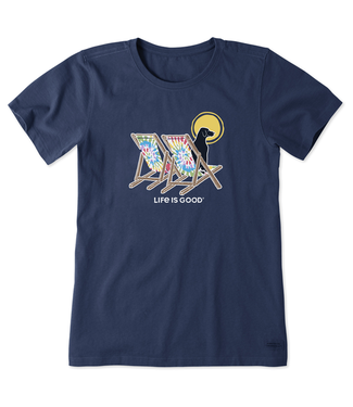 Life is Good Women's Tie Dye Dog Beach Chairs Crusher Tee