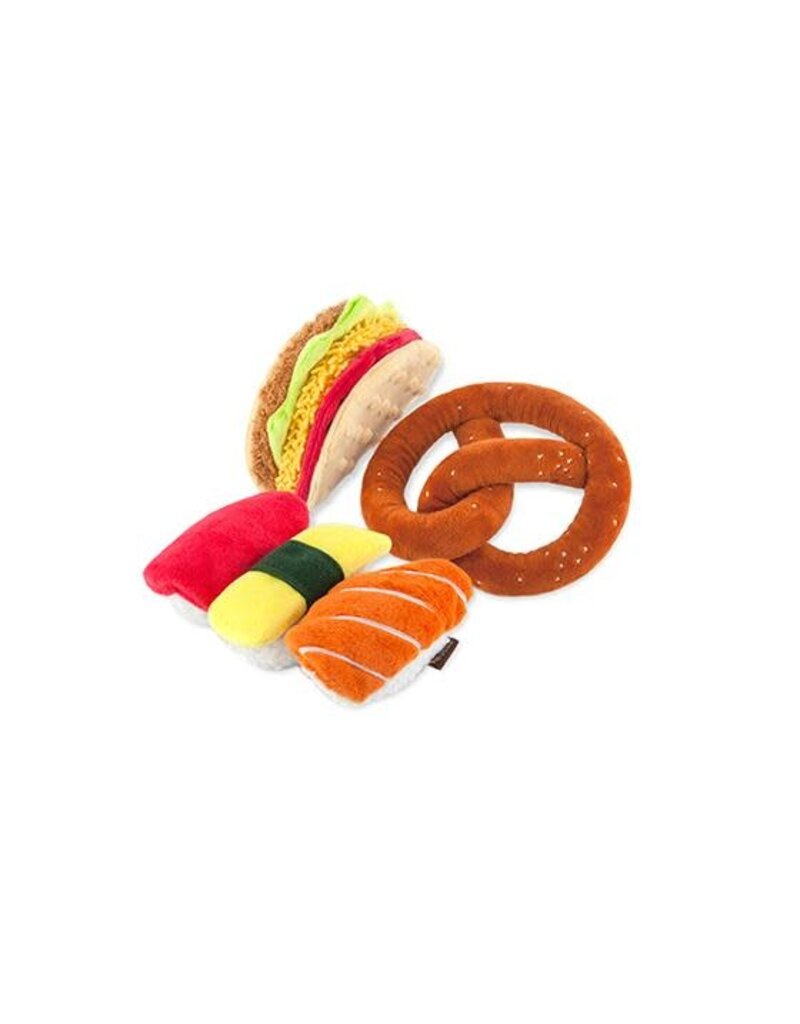 Pet P.L.A.Y. PLAY International Toy Set
