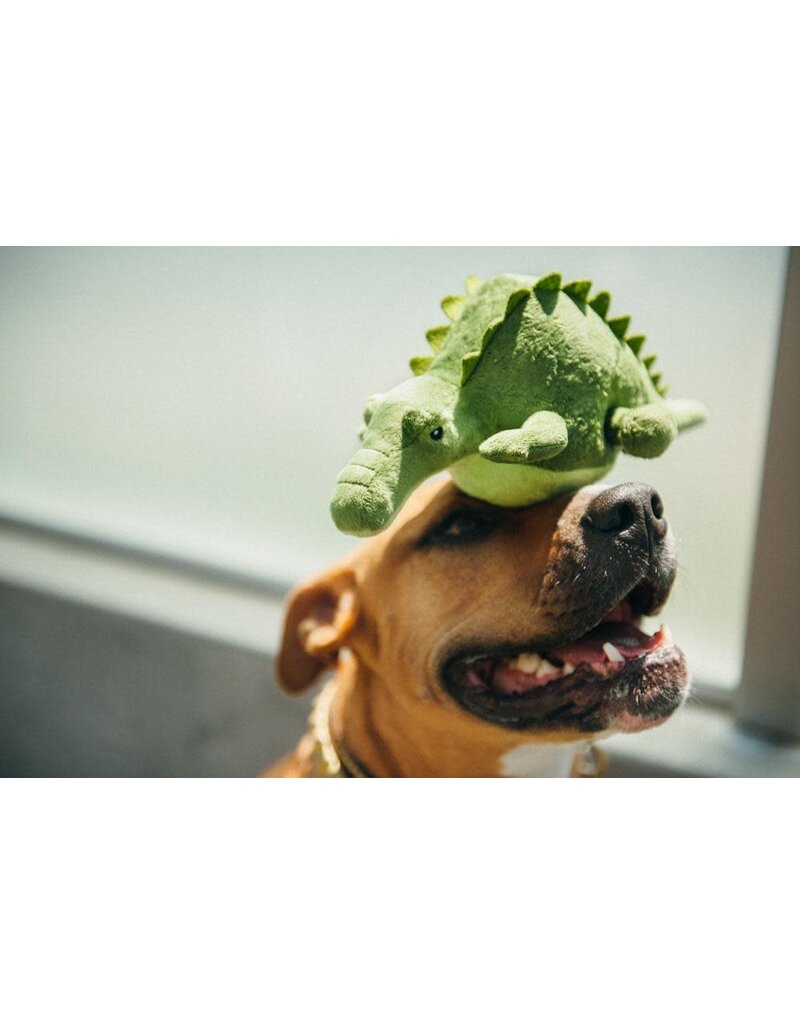 Pet P.L.A.Y. Safari Toy Collection