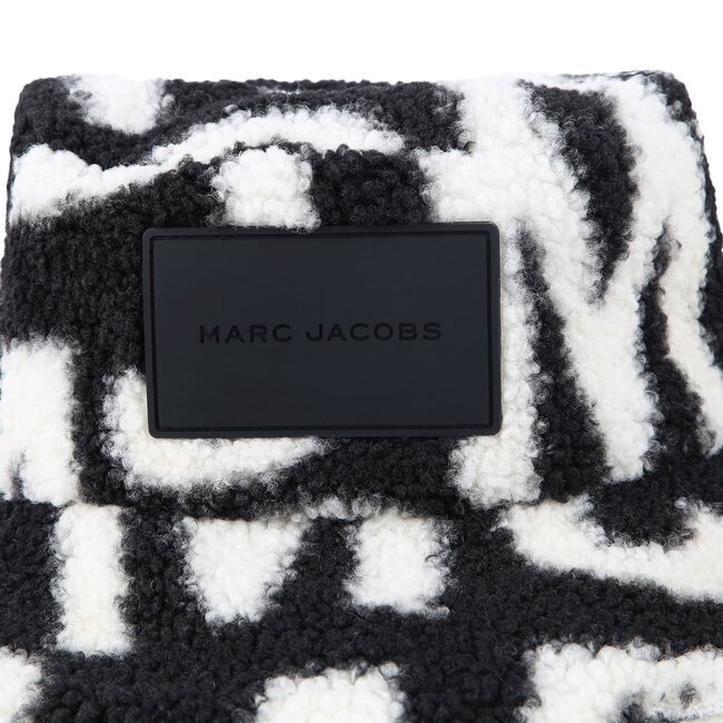THE MARC JACOBS BLACK BUCKET HAT