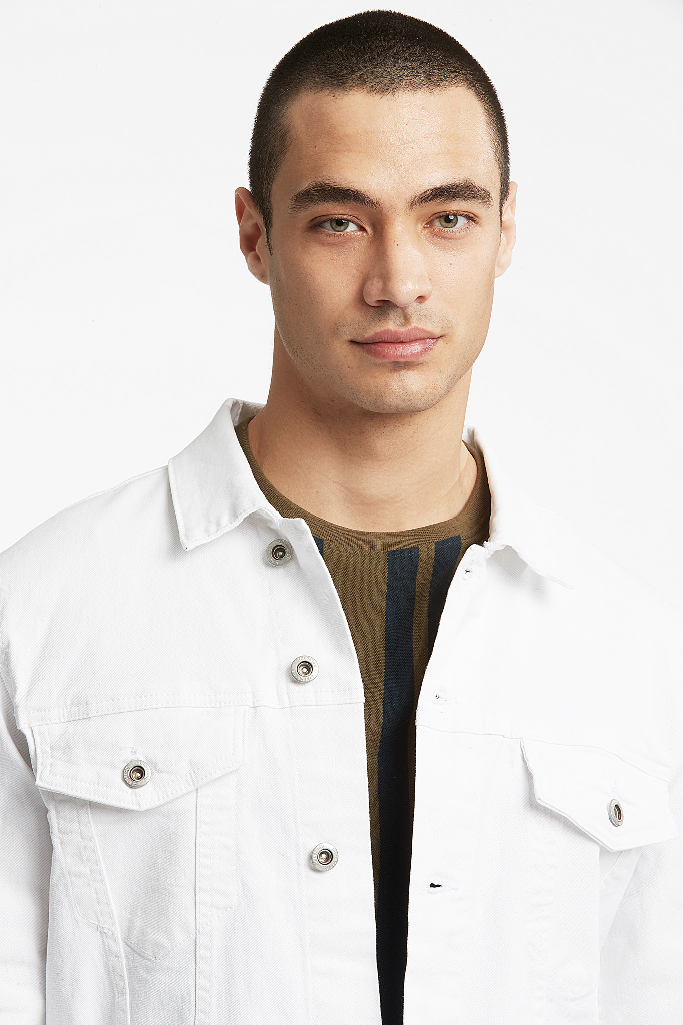 Buy Slim Fit Trucker Jacket with Flap Pockets Online at Best Prices in  India - JioMart.