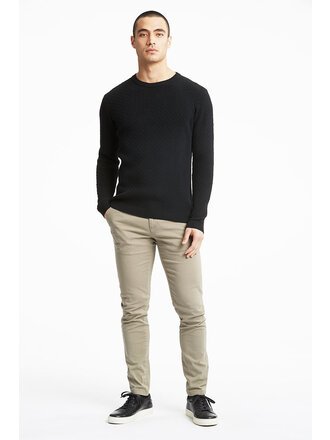 Structure Knit O-Neck Structure Knit O-Neck