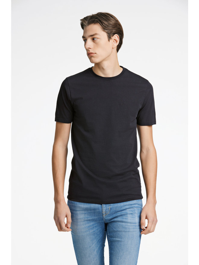 Round-Neck Tee S/S: 60-40005USYO;BLACK - LINDBERGH Round-Neck Tee S/S: 60-40005USYO;BLACK - LINDBERGH