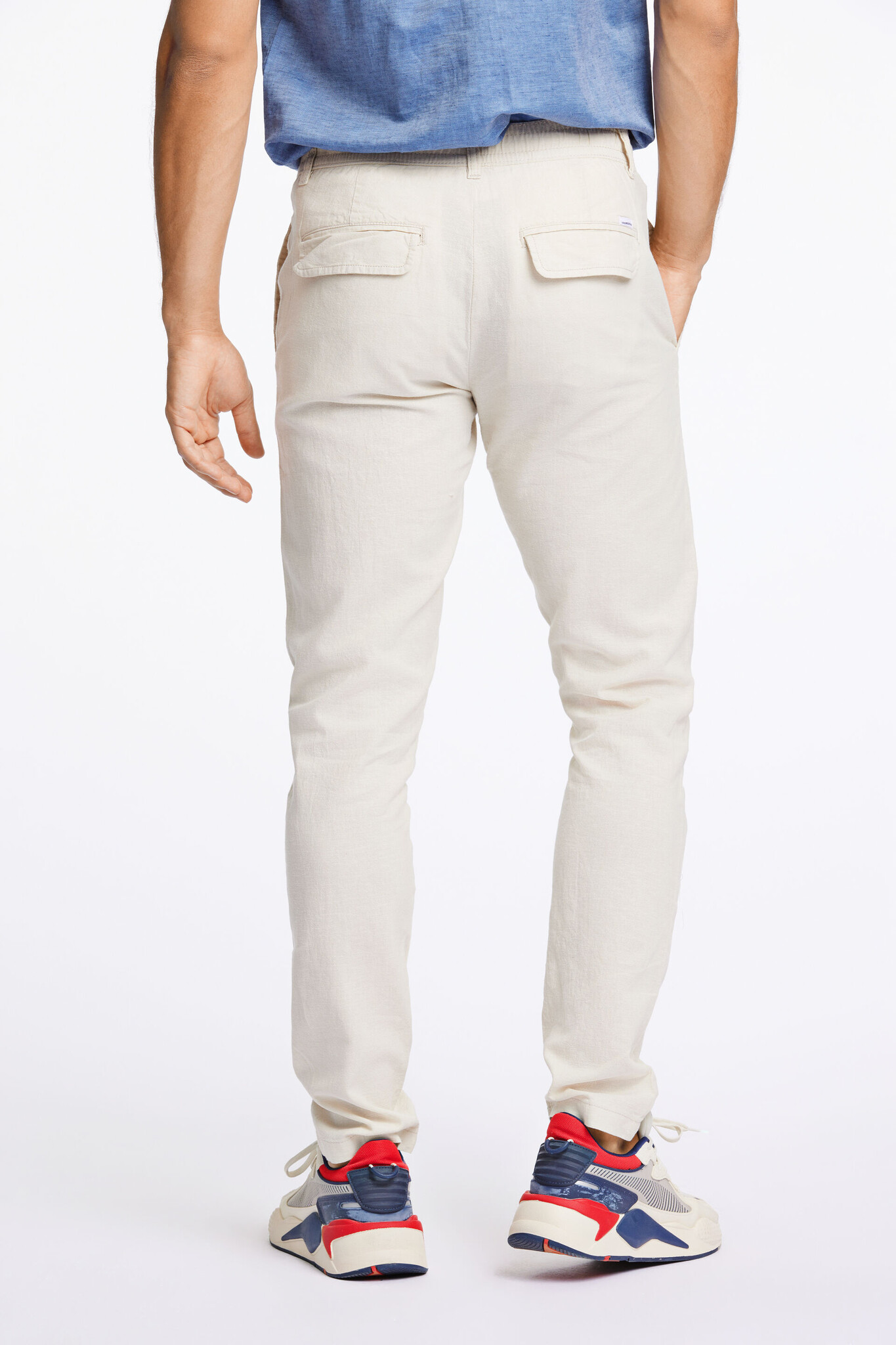 John W. Nordstrom Torino Solid Linen Trousers, $169, Nordstrom