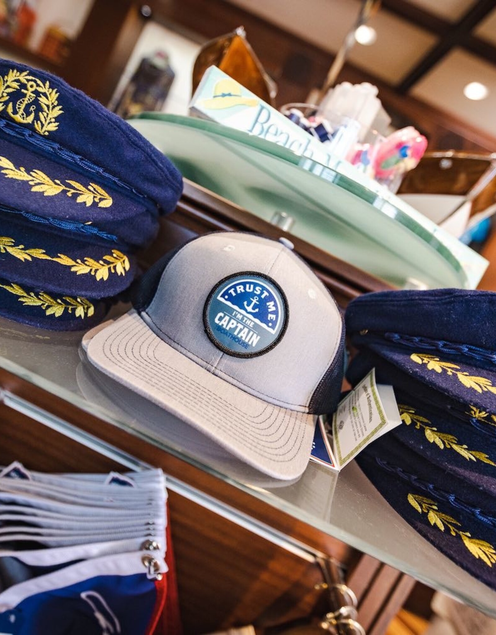 Signature Concepts - Apparel TRUST ME I'M THE CAPTAIN PATCH HAT