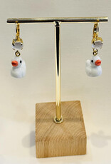 THE SPARKLED SHELL SS DUCKY DROP EARRINGS WHITE