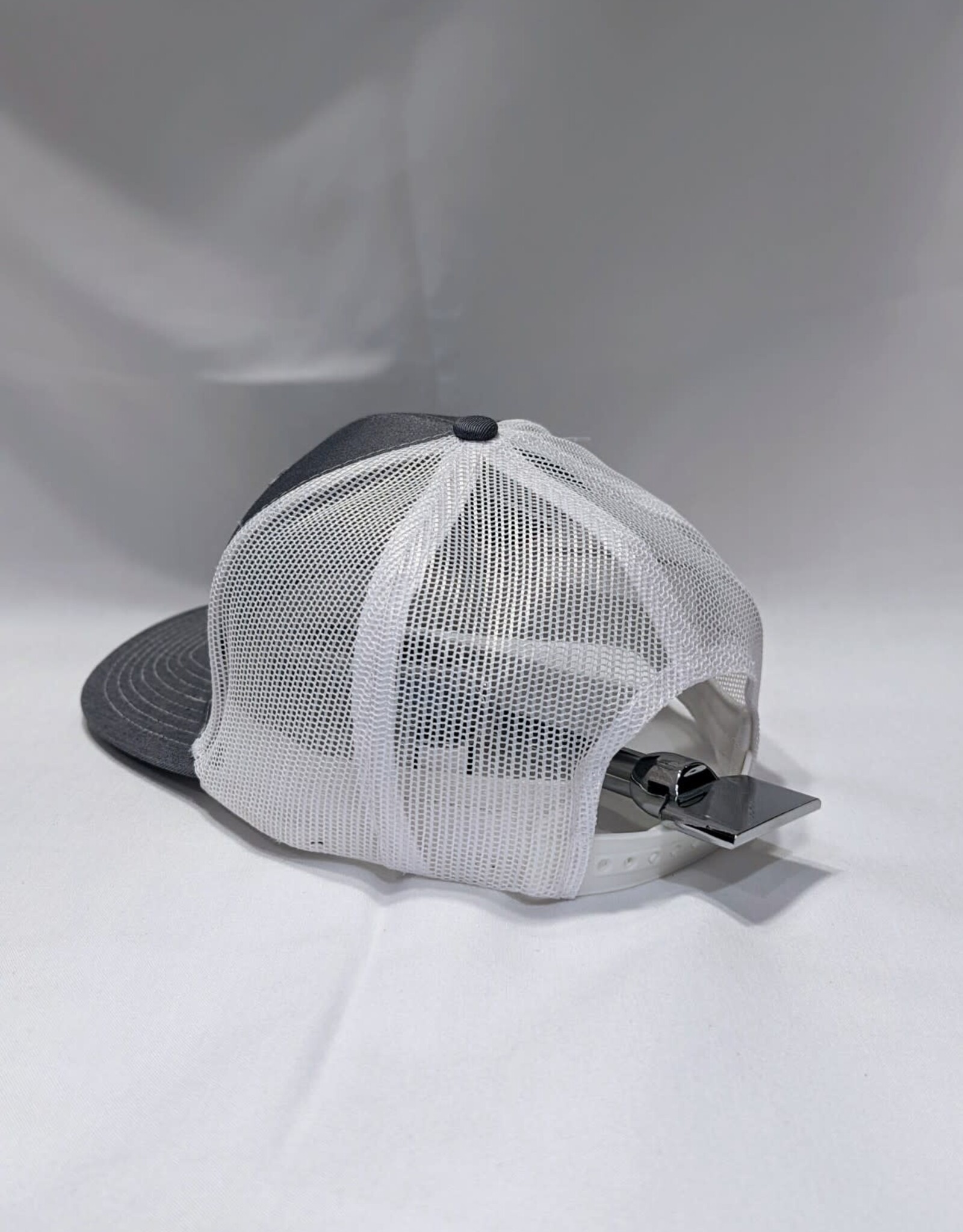 Signature Concepts - Apparel TRUST ME I'M THE CAPTAIN PATCH HAT