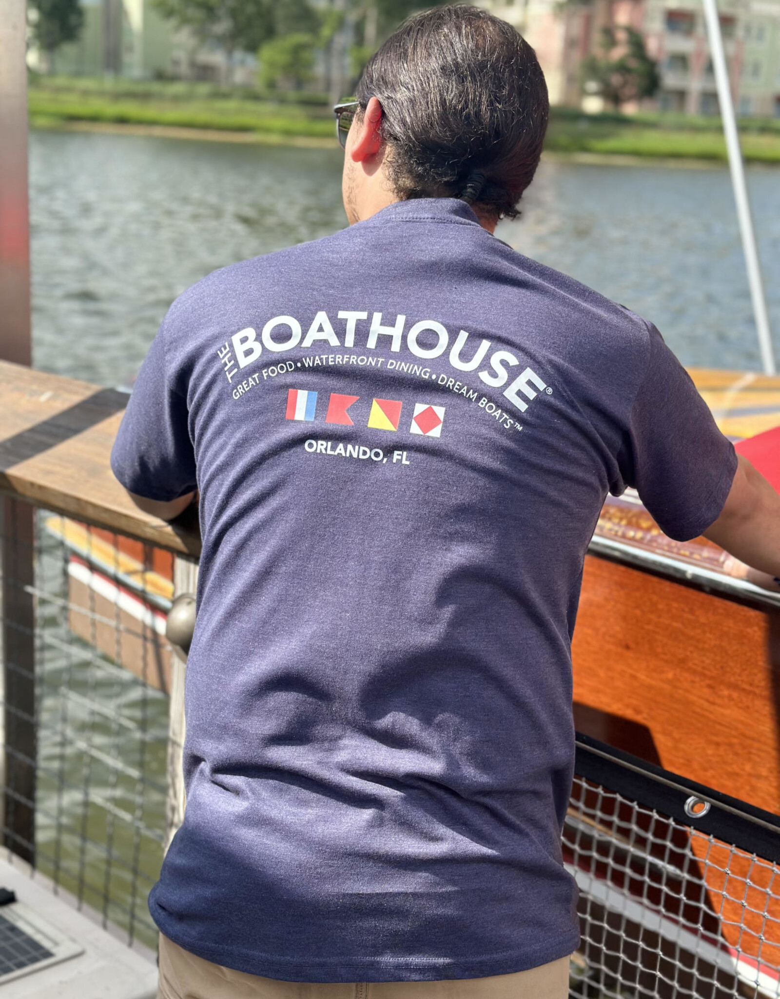 The Idea Girl BOATHOUSE SUSTAINABLE TEE