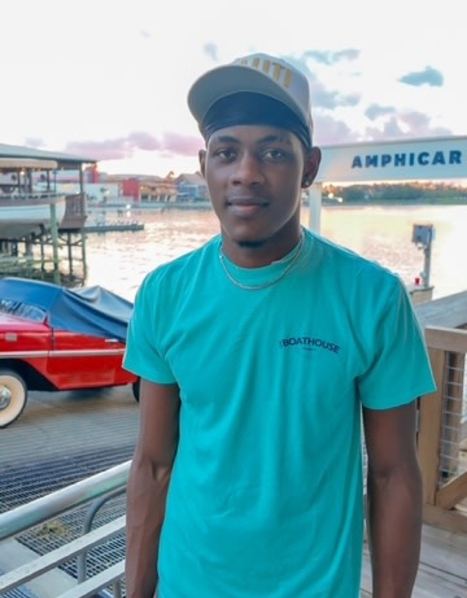 API Source CAPTAIN OF THIS SHIP SHOW TEE