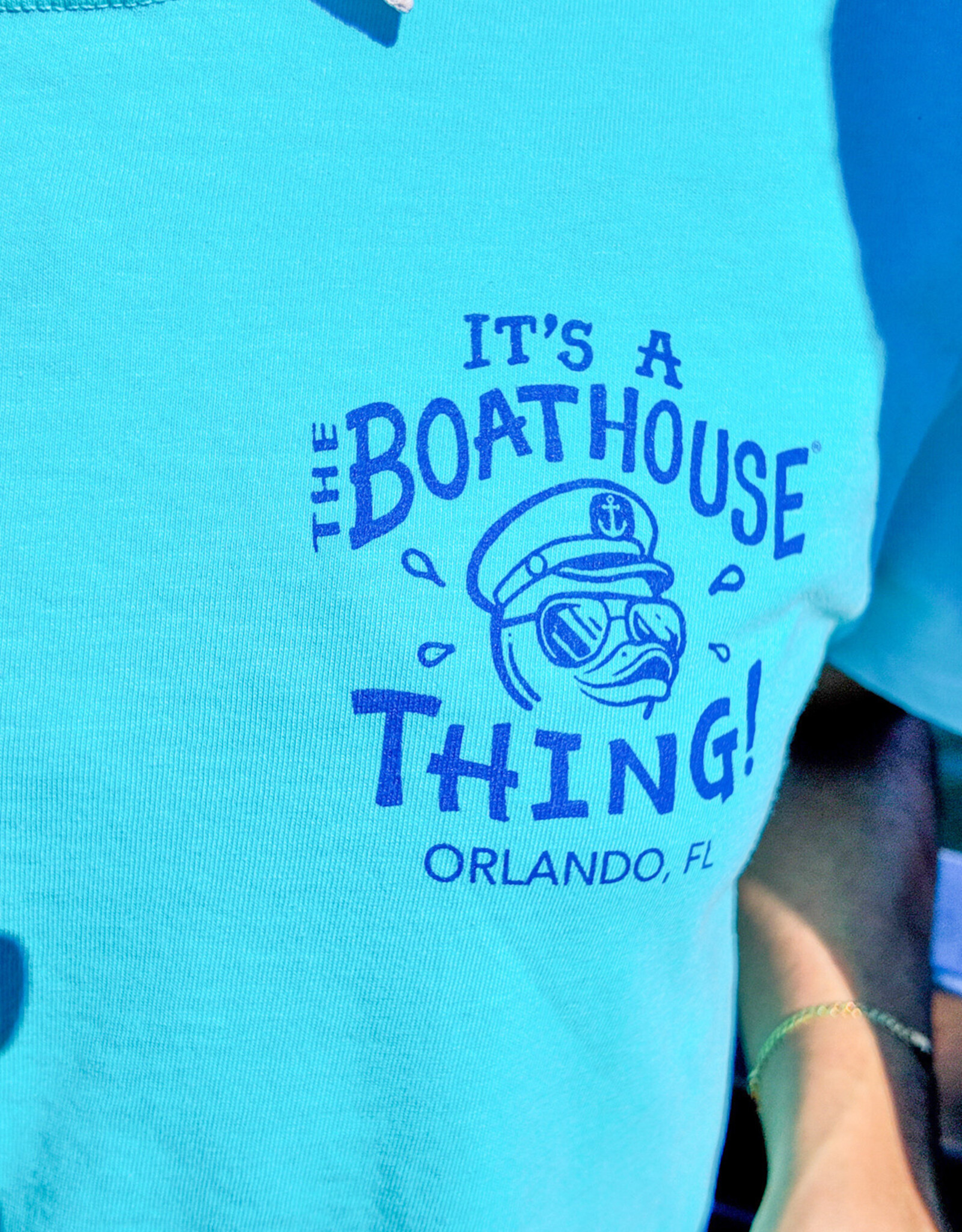 API Source BOATHOUSE THING TEE