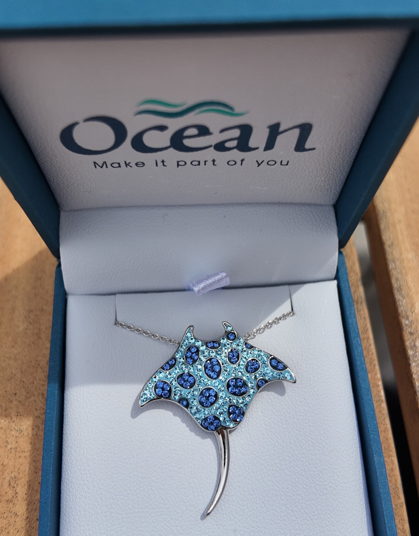 FLAIRCRAFT LIMITED STING RAY NECKLACE STERLING SILVER