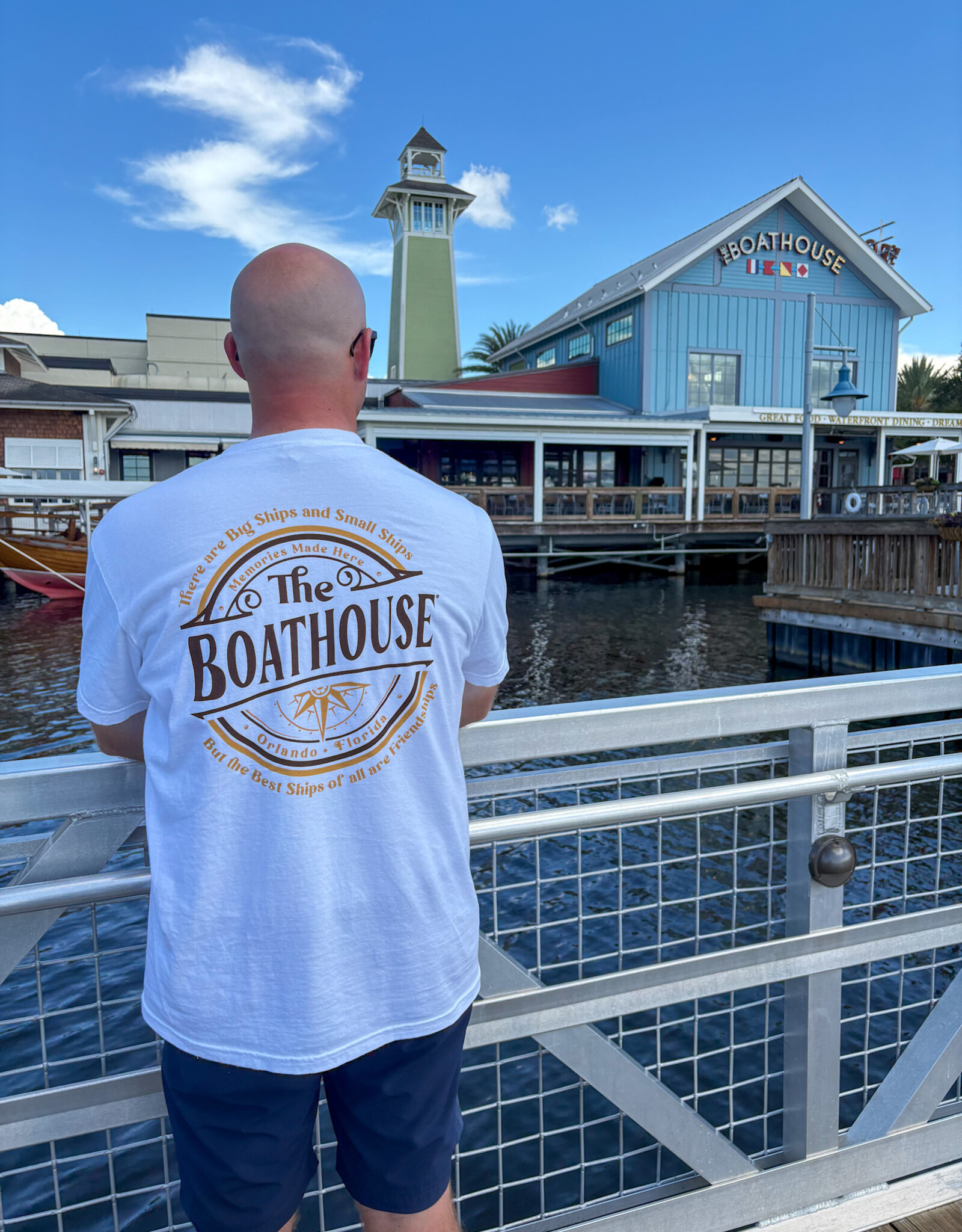 API Source COMPASS FRIENDSHIP TEE
