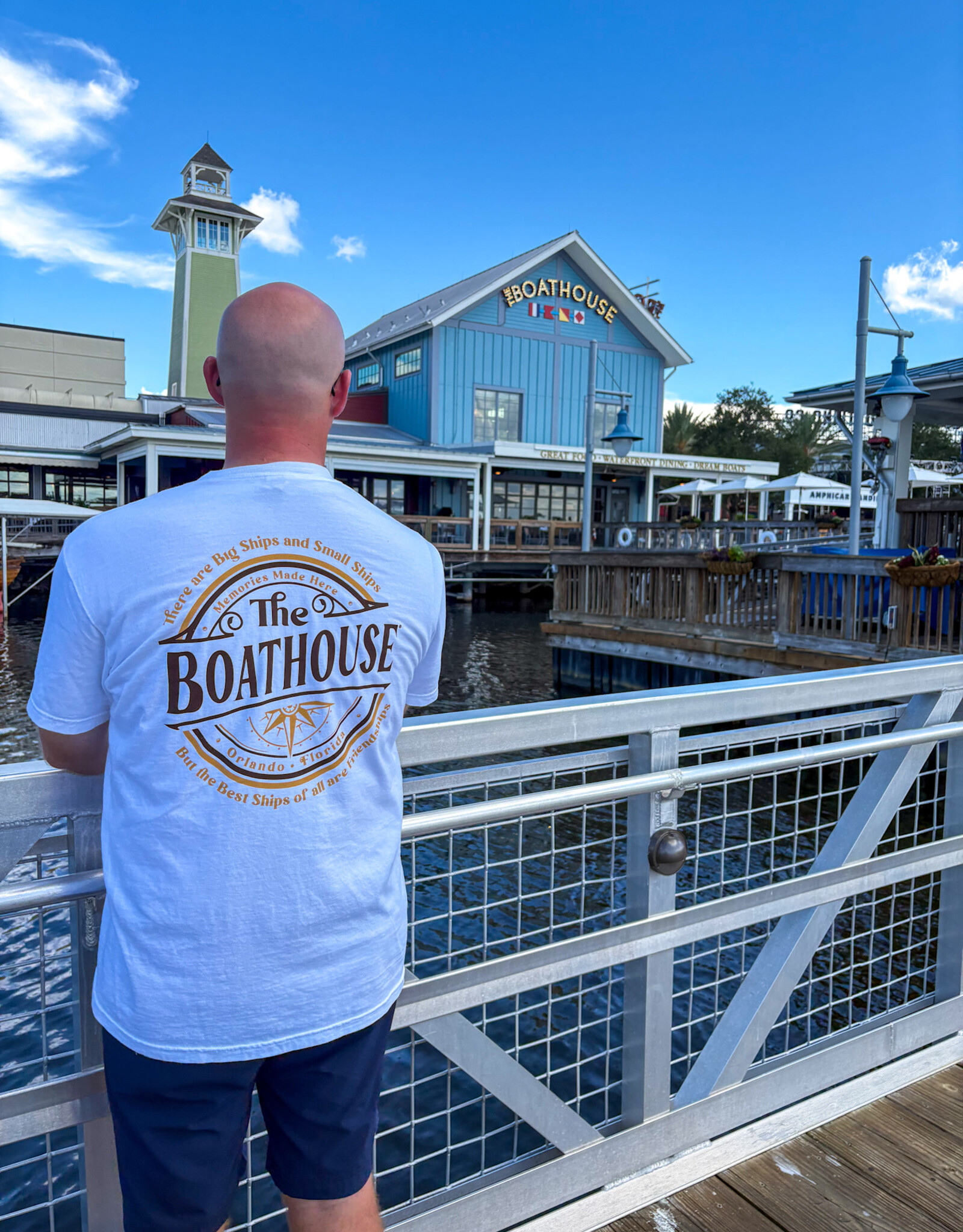 API Source COMPASS FRIENDSHIP TEE