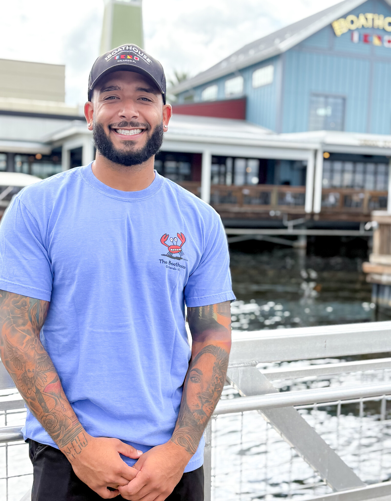 BIG HED CRABBY GUY TEE