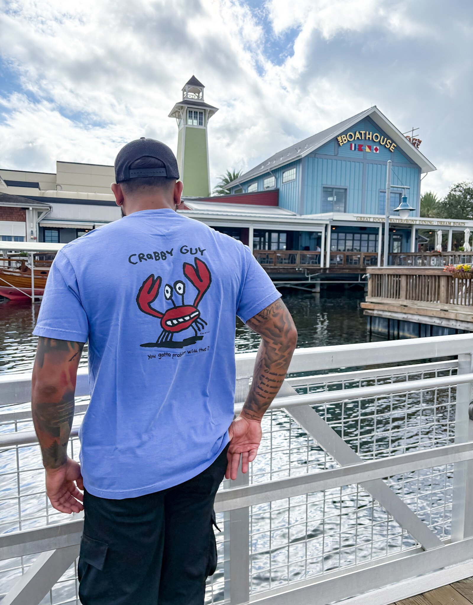 BIG HED CRABBY GUY TEE