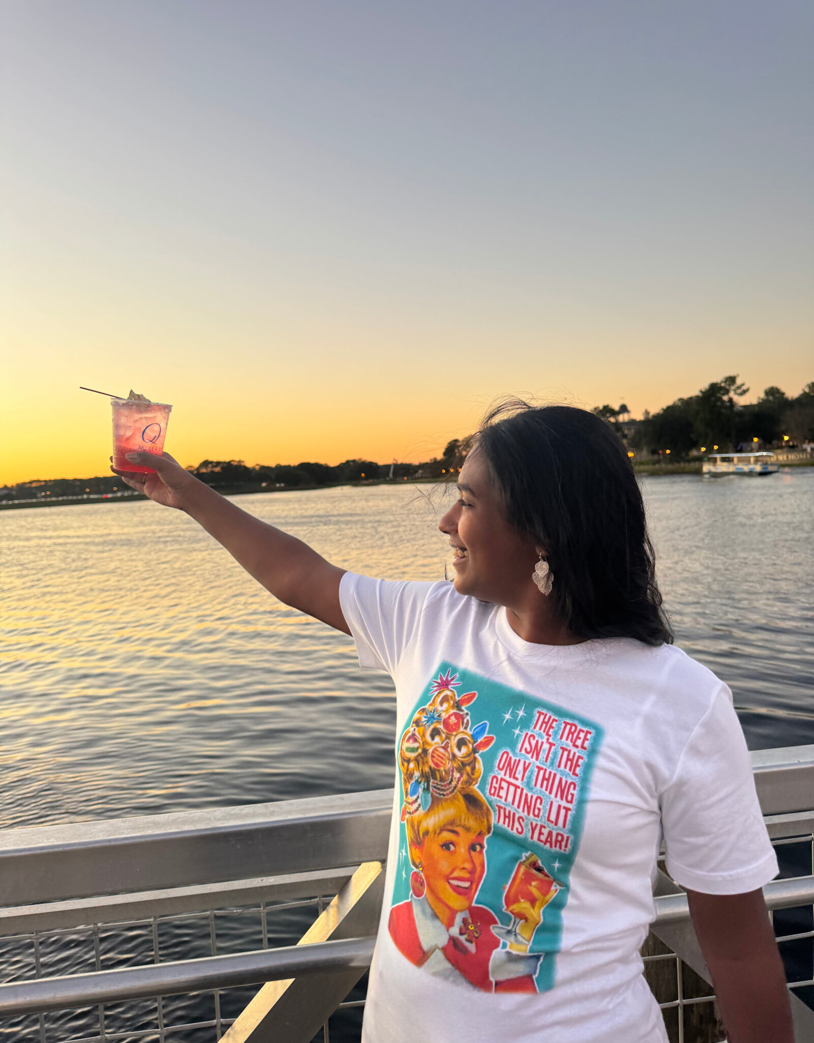 BLING-A-GOGO ONLY ONE GETTING LIT TEE