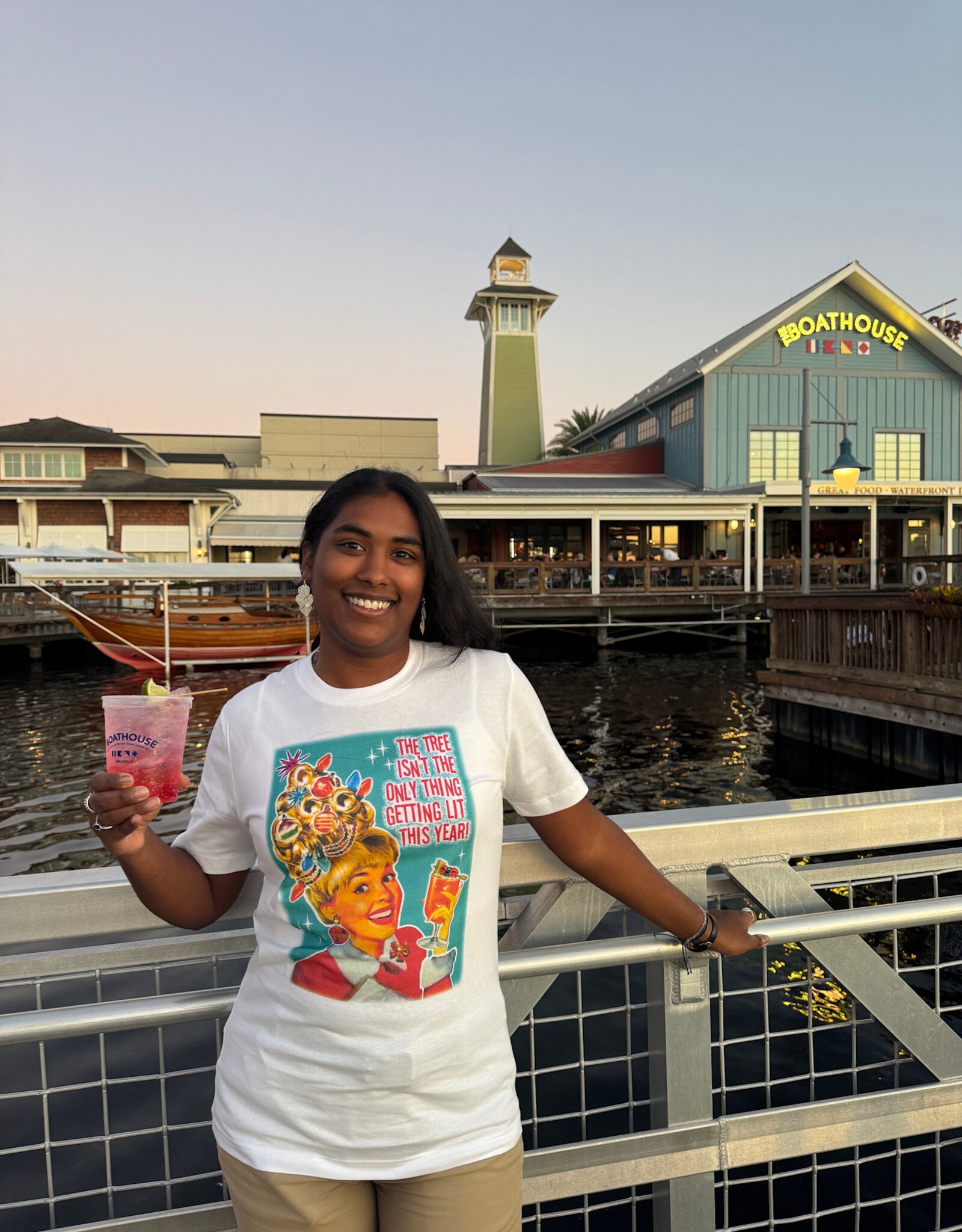 BLING-A-GOGO ONLY ONE GETTING LIT TEE