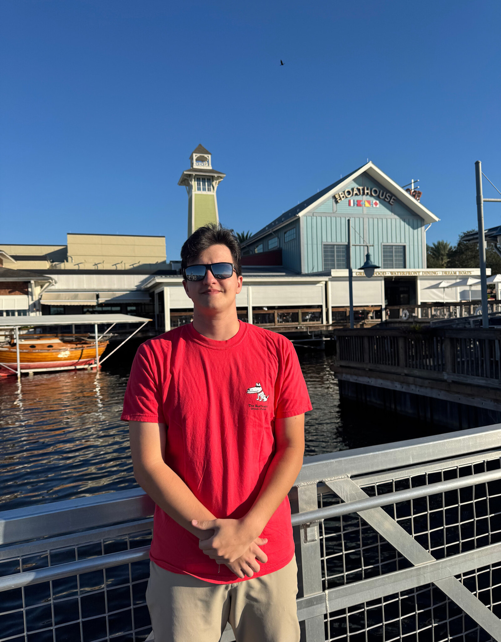 BIG HED CAPTAIN DOG TEE