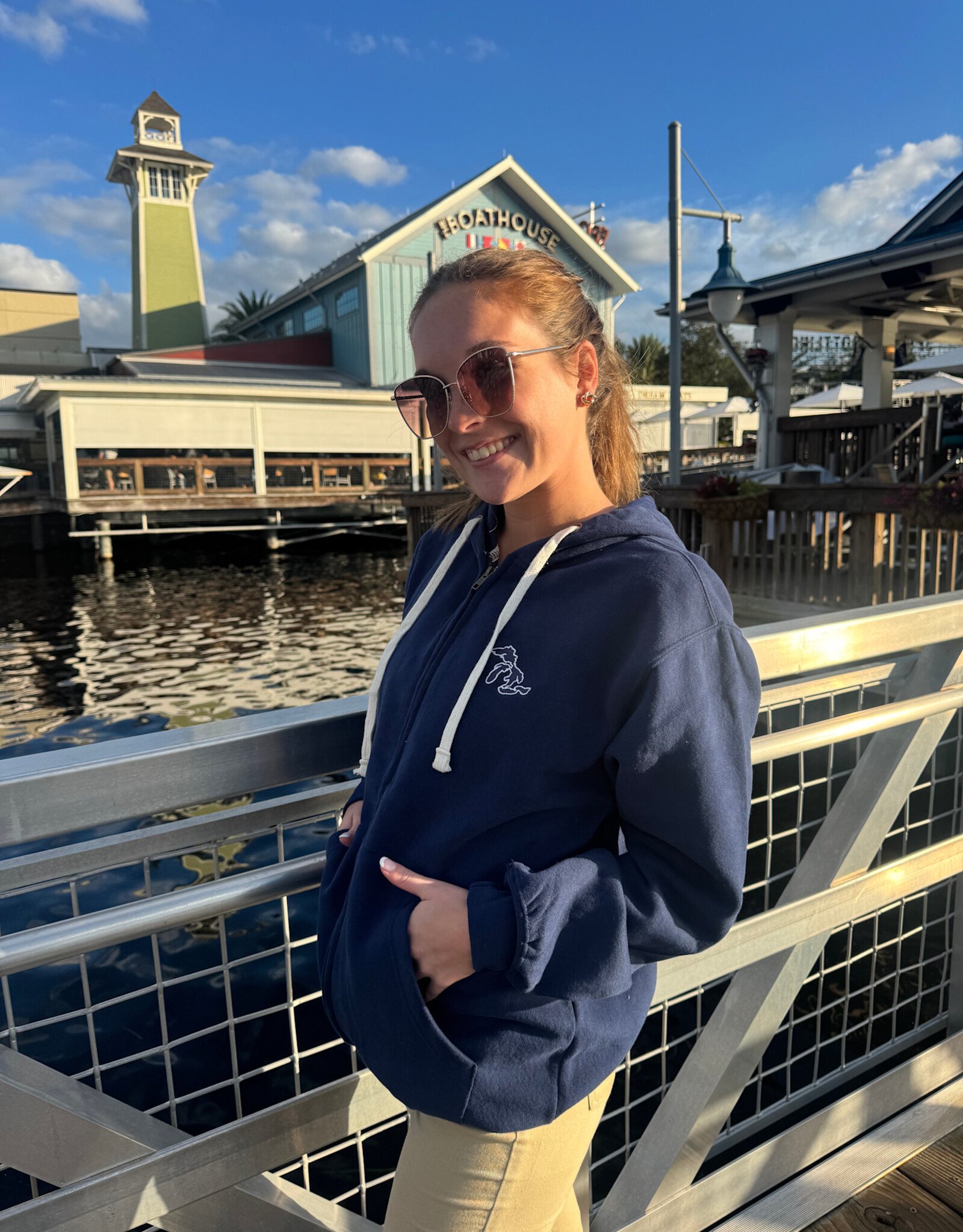 The Idea Girl GREAT LAKES FULL ZIP HOODIE