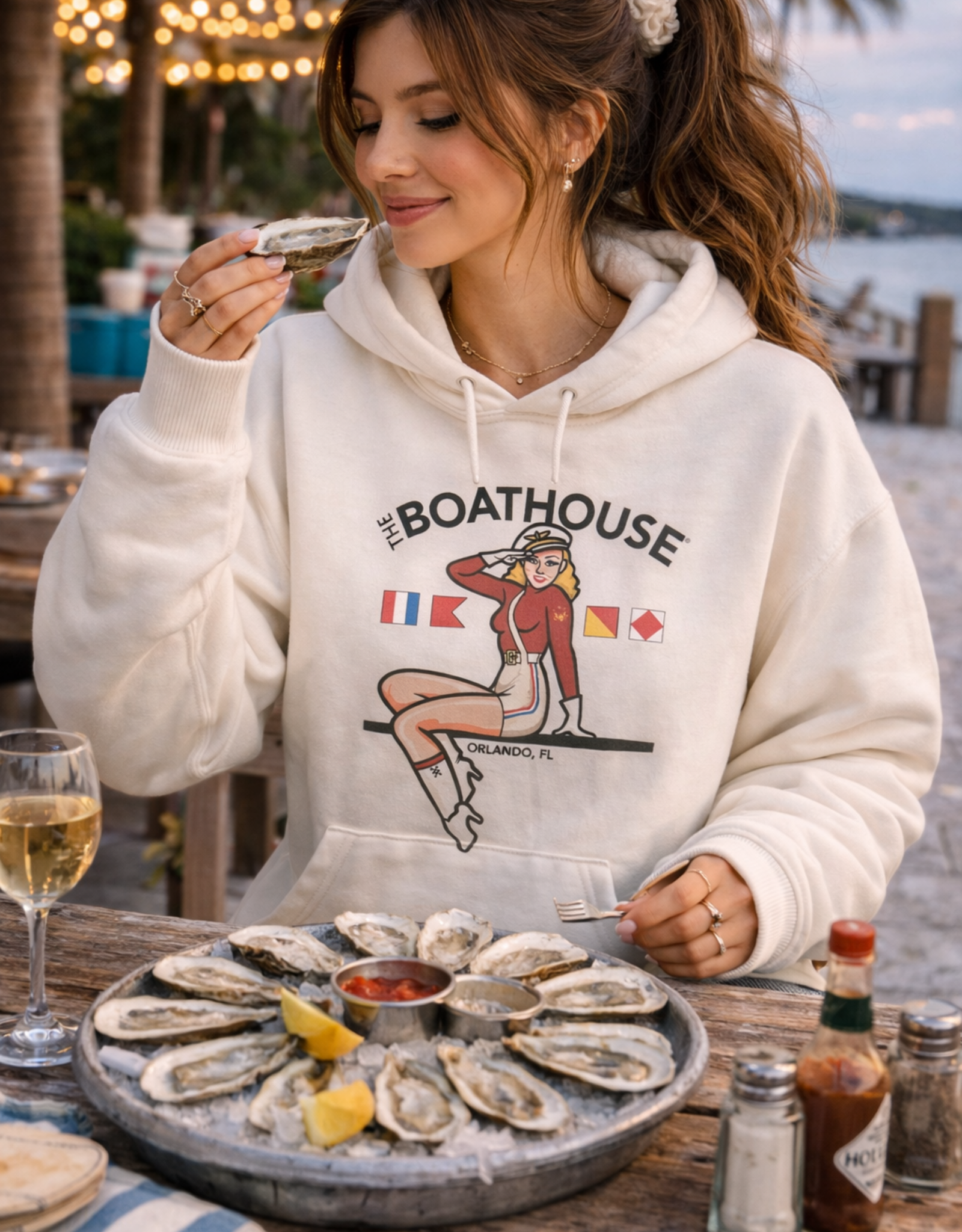 The Idea Girl OYSTER GIRL FLEECE HOODIE