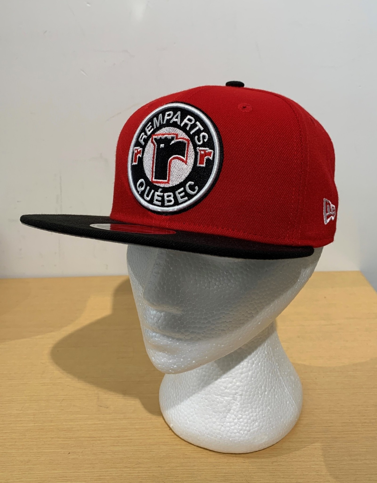 Casquette 950 Snapback Rouge et Noire