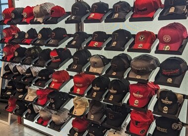 Caps and tuques