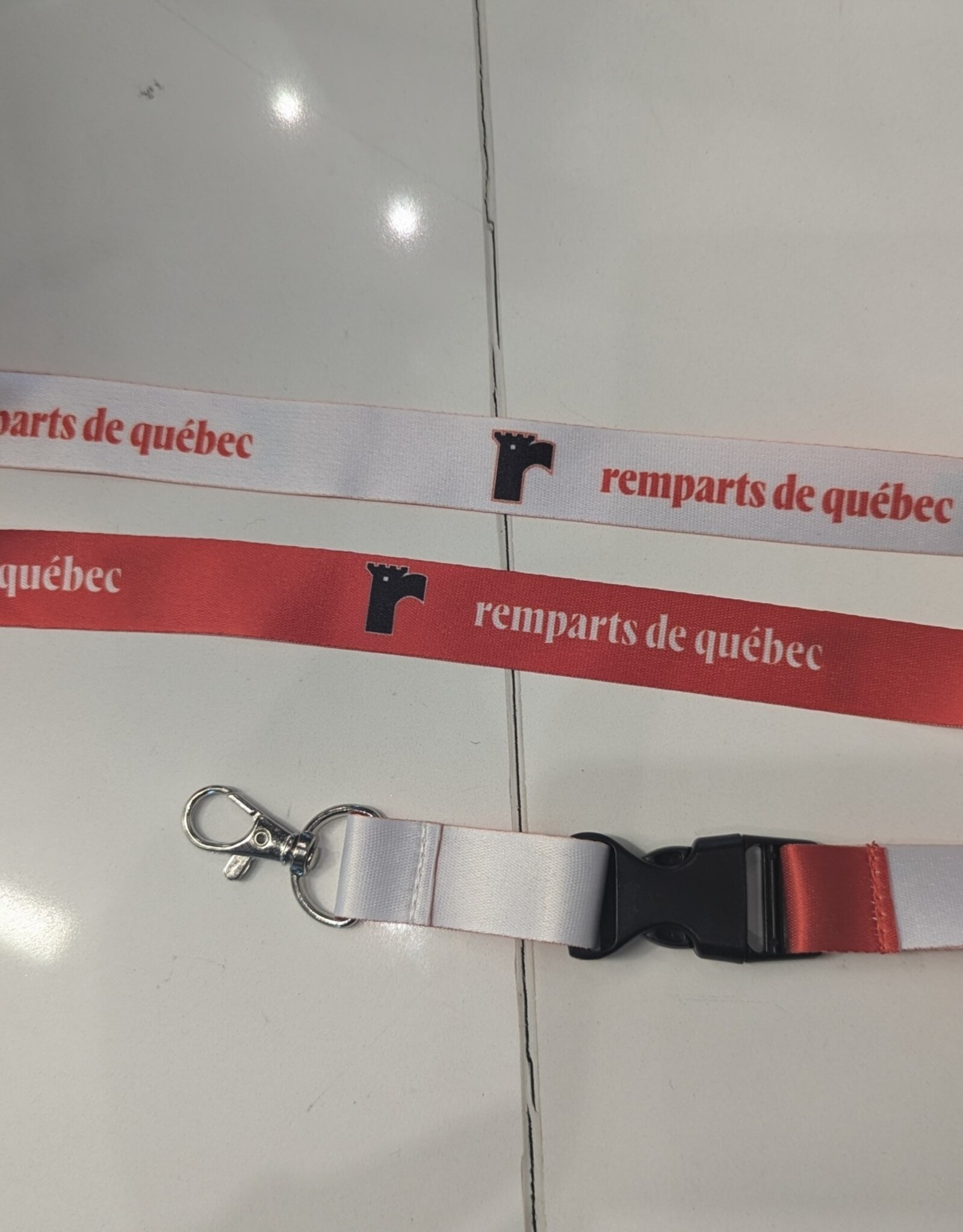 Laniere Rouge/Blanche