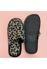 Leopard Fuzzy Closed Toe Slippers - Coffee