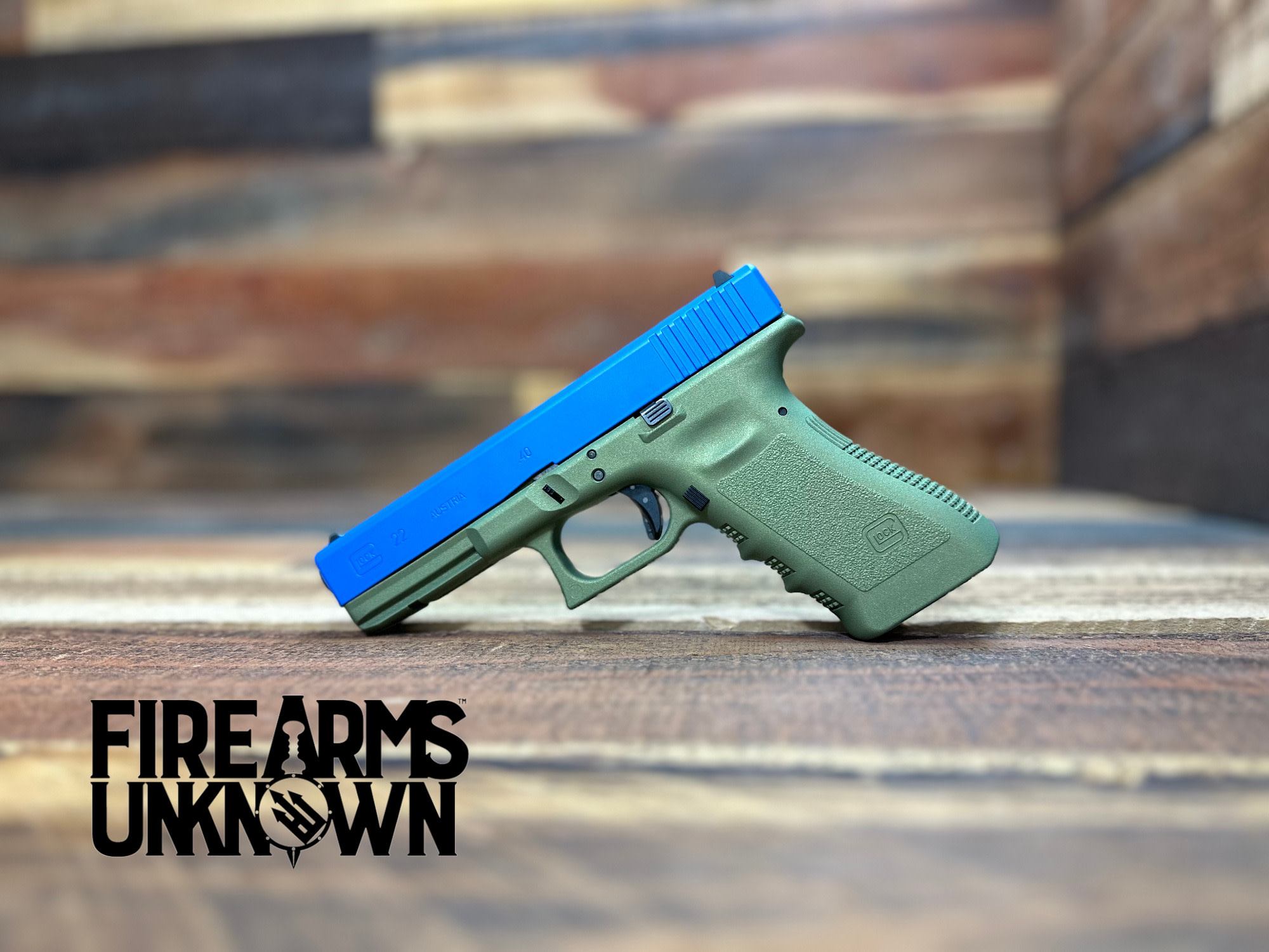 Glock 22, Gen 3, .40 S&W Two-Tone Cerakote NRA Blue/Crocodile