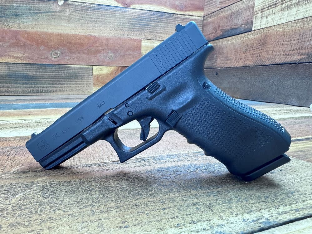 G17C Gen4 Ported, 3-17rd mags