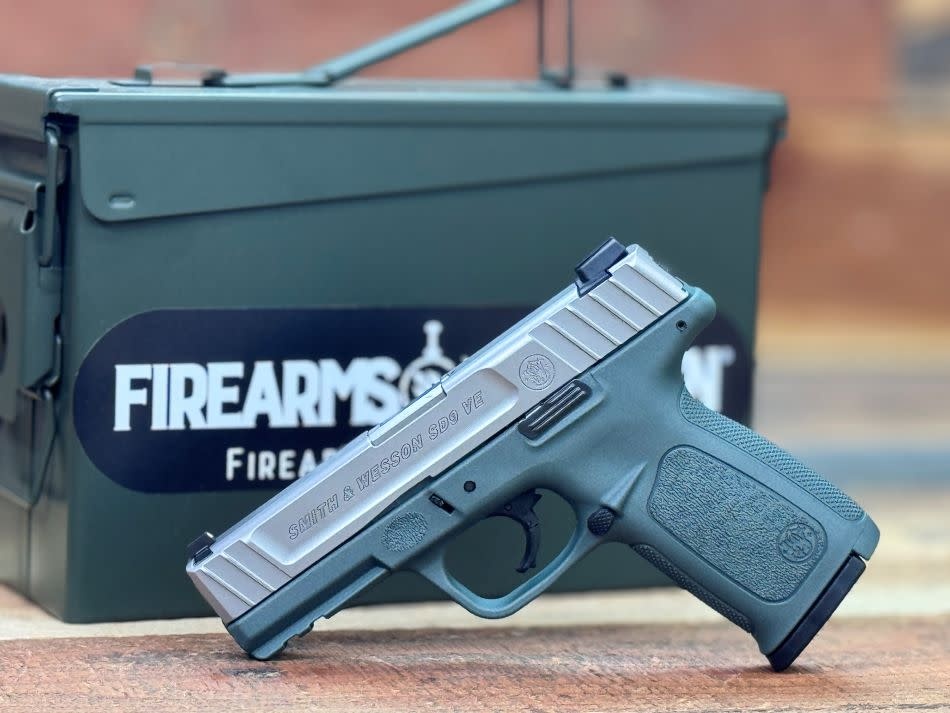 Smith & Wesson, SD9VE, 9MM, 4", 16RD, Cerakote_Charcoal Green