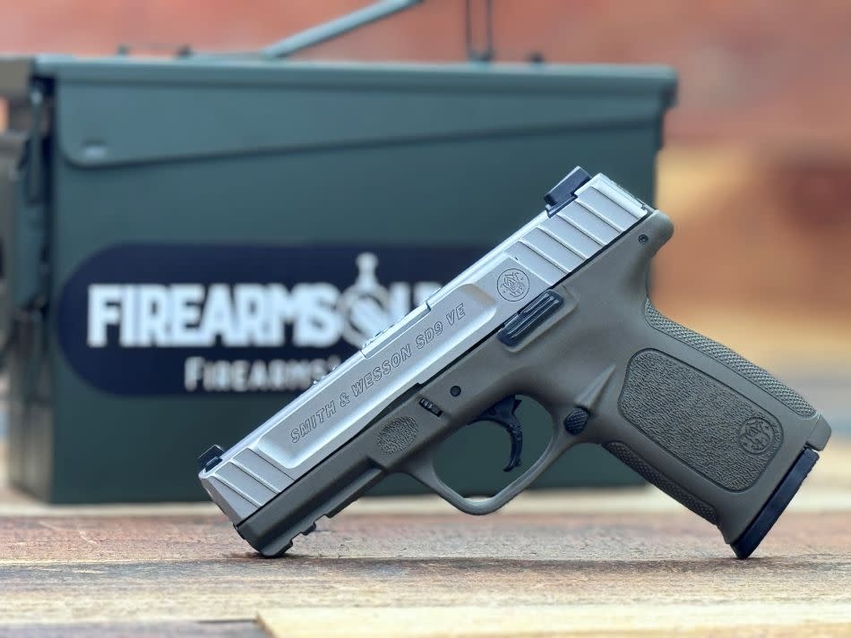 Smith & Wesson, SD9VE, 9MM, 4", 16RD, Cerakote_Patriot Brn