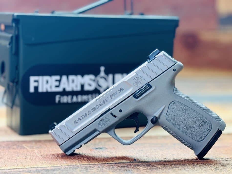 Smith & Wesson, SD9VE, 9MM, 4", 16RD, Cerakote_BS Grey