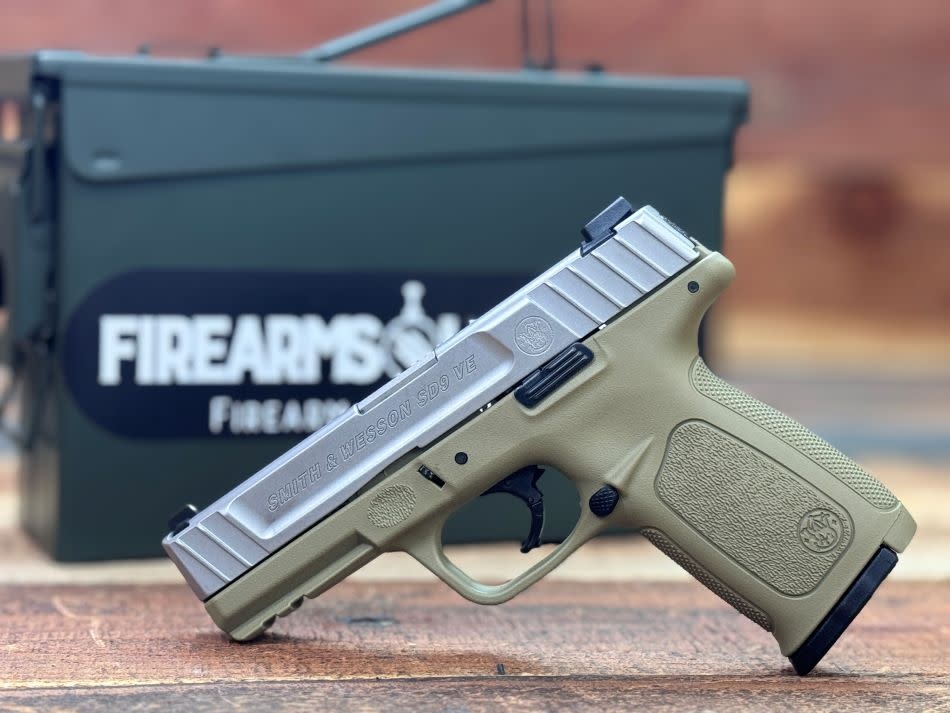 Smith & Wesson, SD9VE, 9MM, 4", 16RD, Cerakote_Coyote Tan