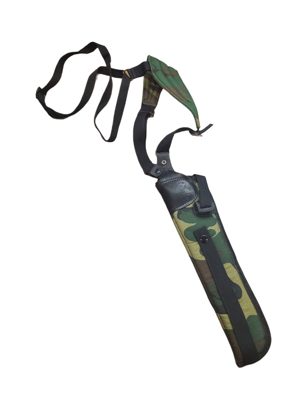 Roy's Leather Goods Camo 711 Large Rev. 10.5 RH