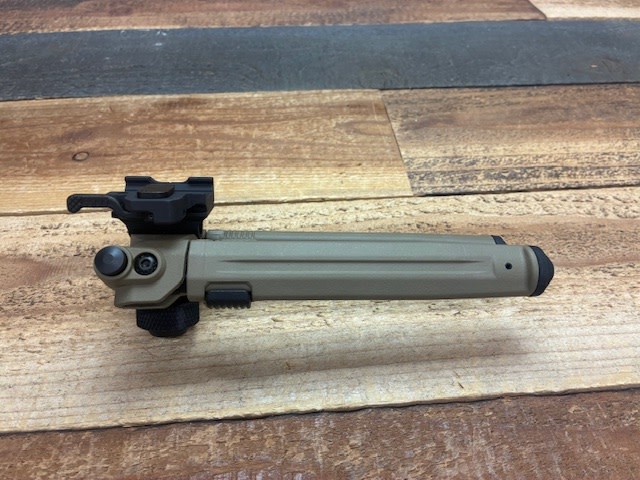 Magpul Bipod & A.R.M.S. Quick Detach (QD) Bundle - FDE