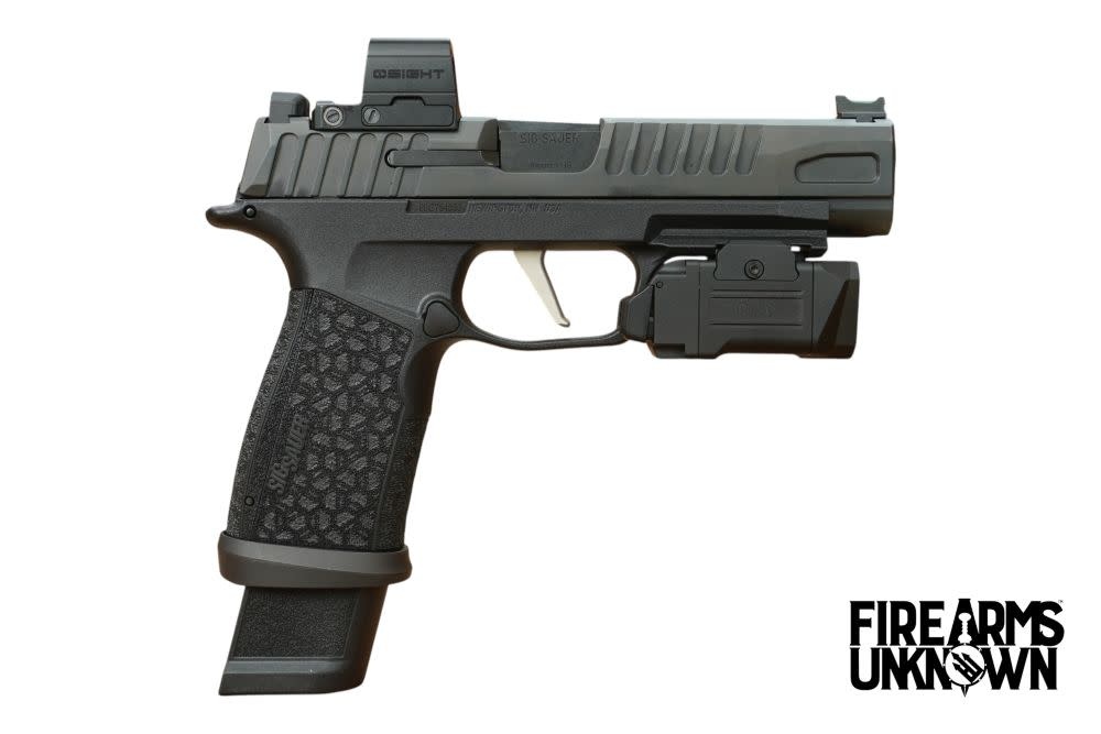 Sig Sauer P365 FUSE 9mm 4.3" BLK  (2)21RD/(1)17 RD Pistol w/ Osight Red Dot