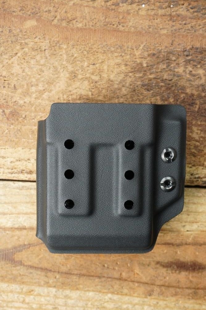 Bordertown Holsters AR15 Magazine Carrier Molle